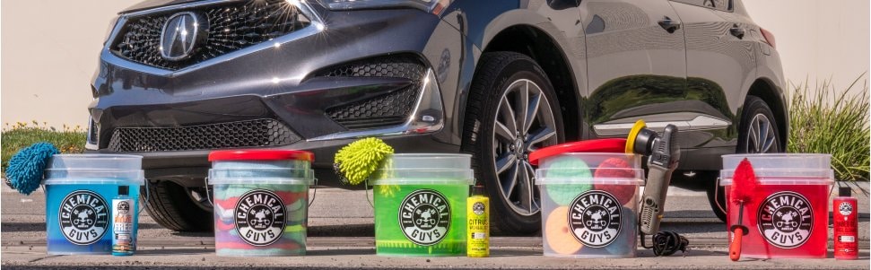 Chemical Guys Heavy Duty Ultra Clear Detailing Bucket - w/CG Logo (4.5 Gal)