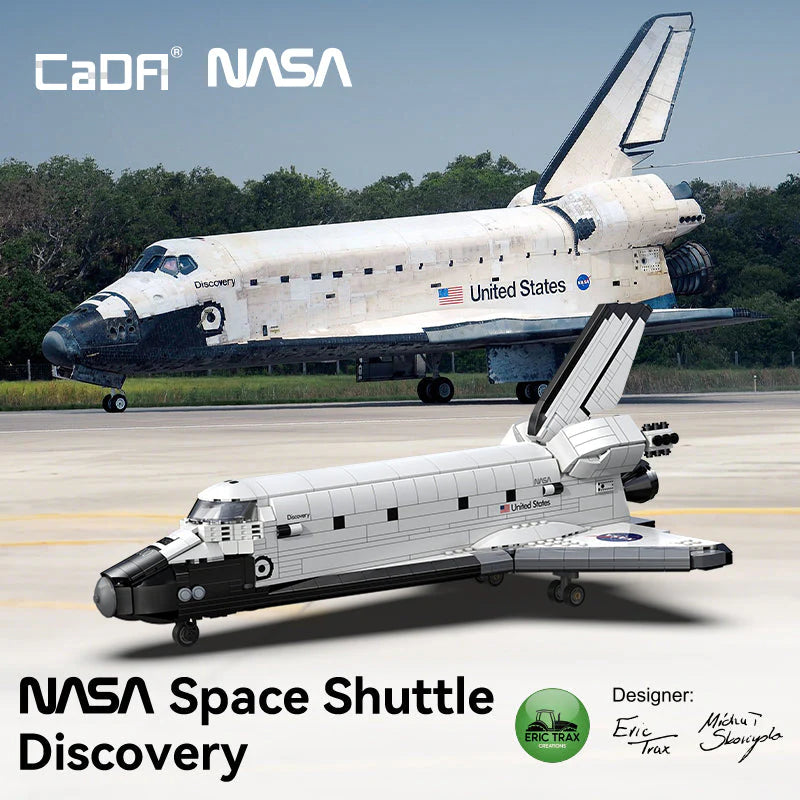 CaDA Master 1:80 NASA Space Shuttle Discovery 1827 Pieces Brick Model Kit C56052W