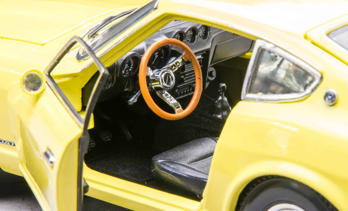 Sun Star 1972 Nissan Datsun 240Z – Yellow 1:18 - 3512