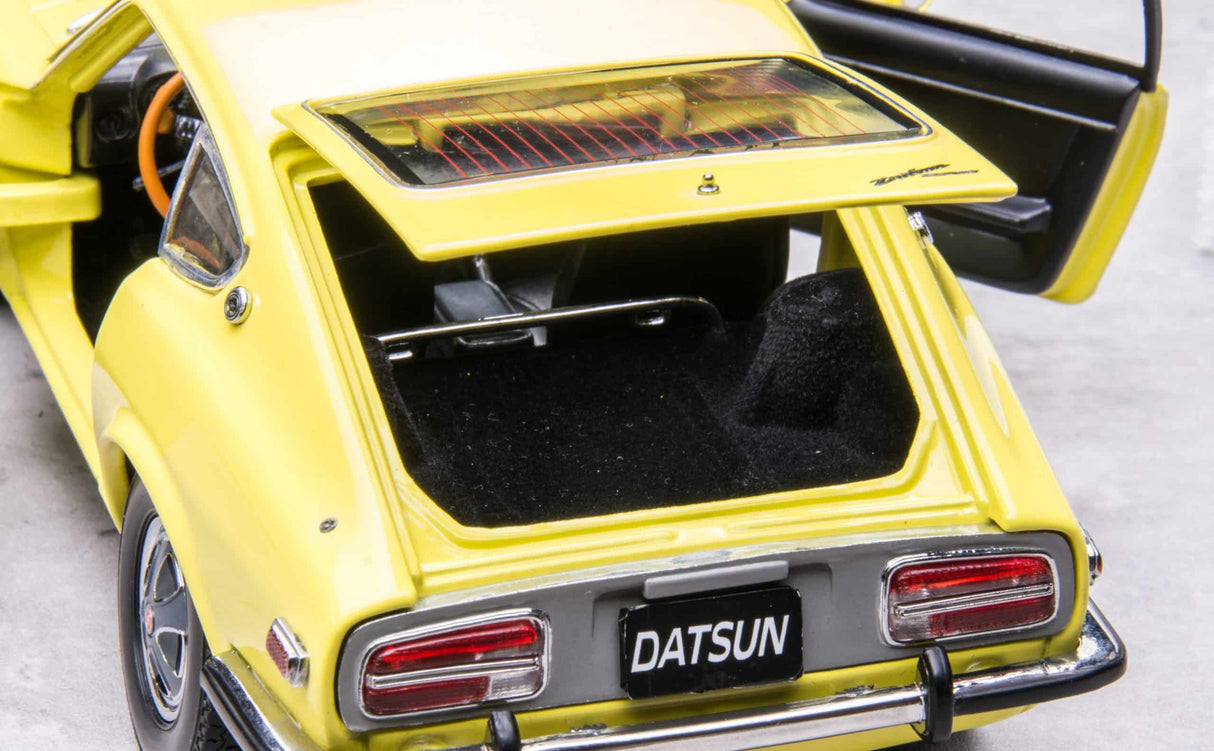 Sun Star 1972 Nissan Datsun 240Z – Yellow 1:18 - 3512