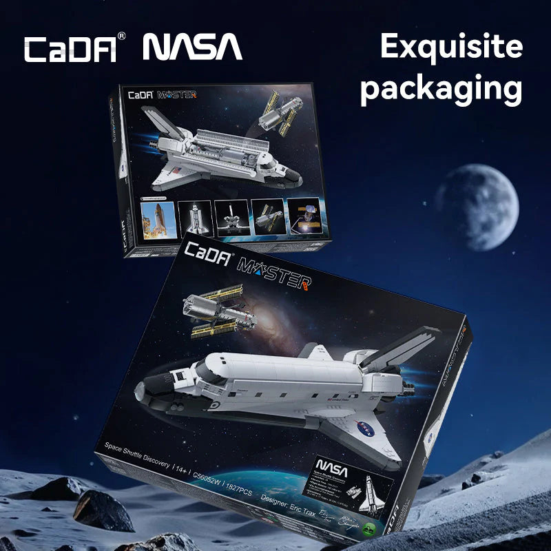 CaDA Master 1:80 NASA Space Shuttle Discovery 1827 Pieces Brick Model Kit C56052W
