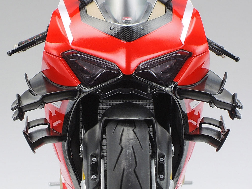 Tamiya Ducati Superleggera V4 1/12 Model Kit - Item #14140