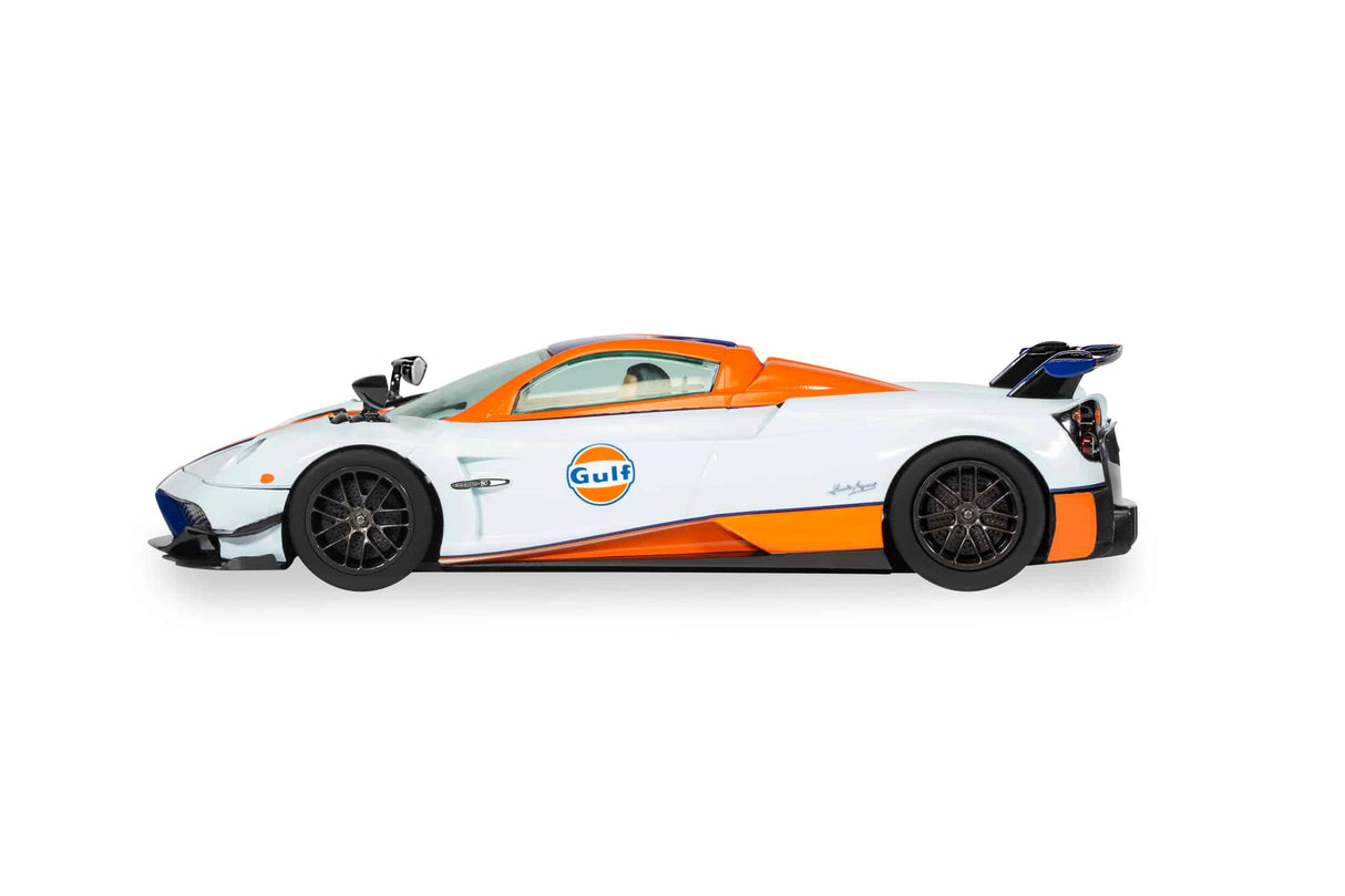 Scalextric Pagani Huayra BC Roadster - Gulf Edition C4335