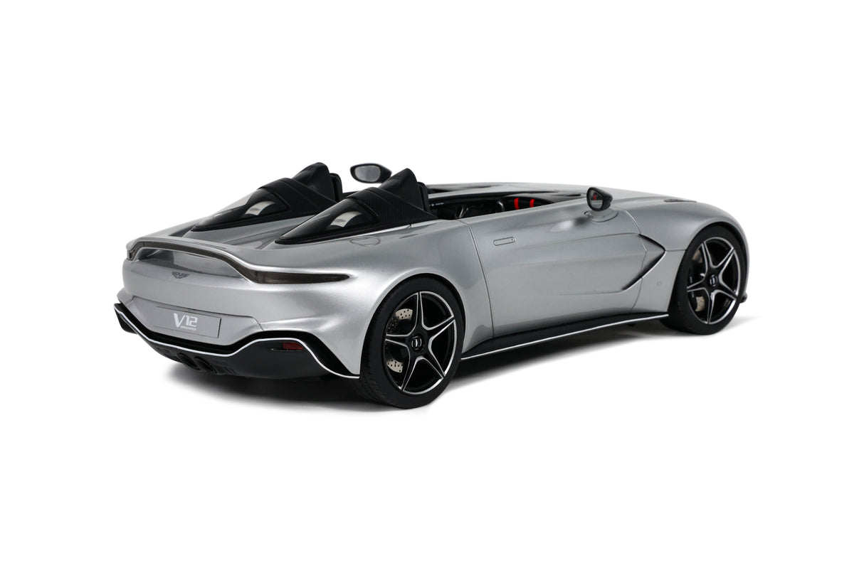 GT Spirit Aston Martin V12 Speedster 2020 Silver 1:18 - GT430