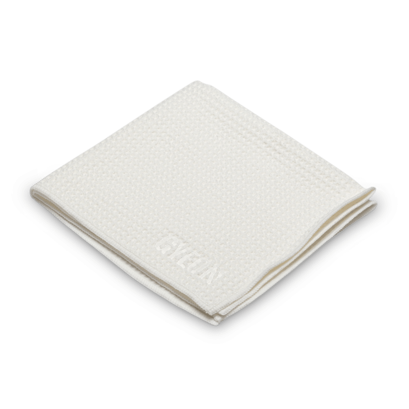 Gyeon Q2M Accessories GlassWipe EVO Microfibre Cloth. 40 x 40 cm. Out of Packet Image.