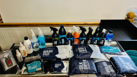 Quick Detailer + Black Night Scent + Tyre App Lge