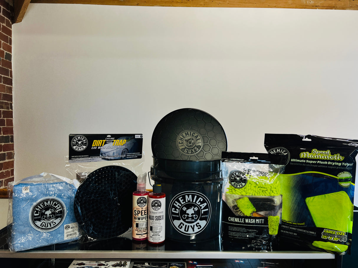 Chemical Guys Premium Detailing Bucket Kit