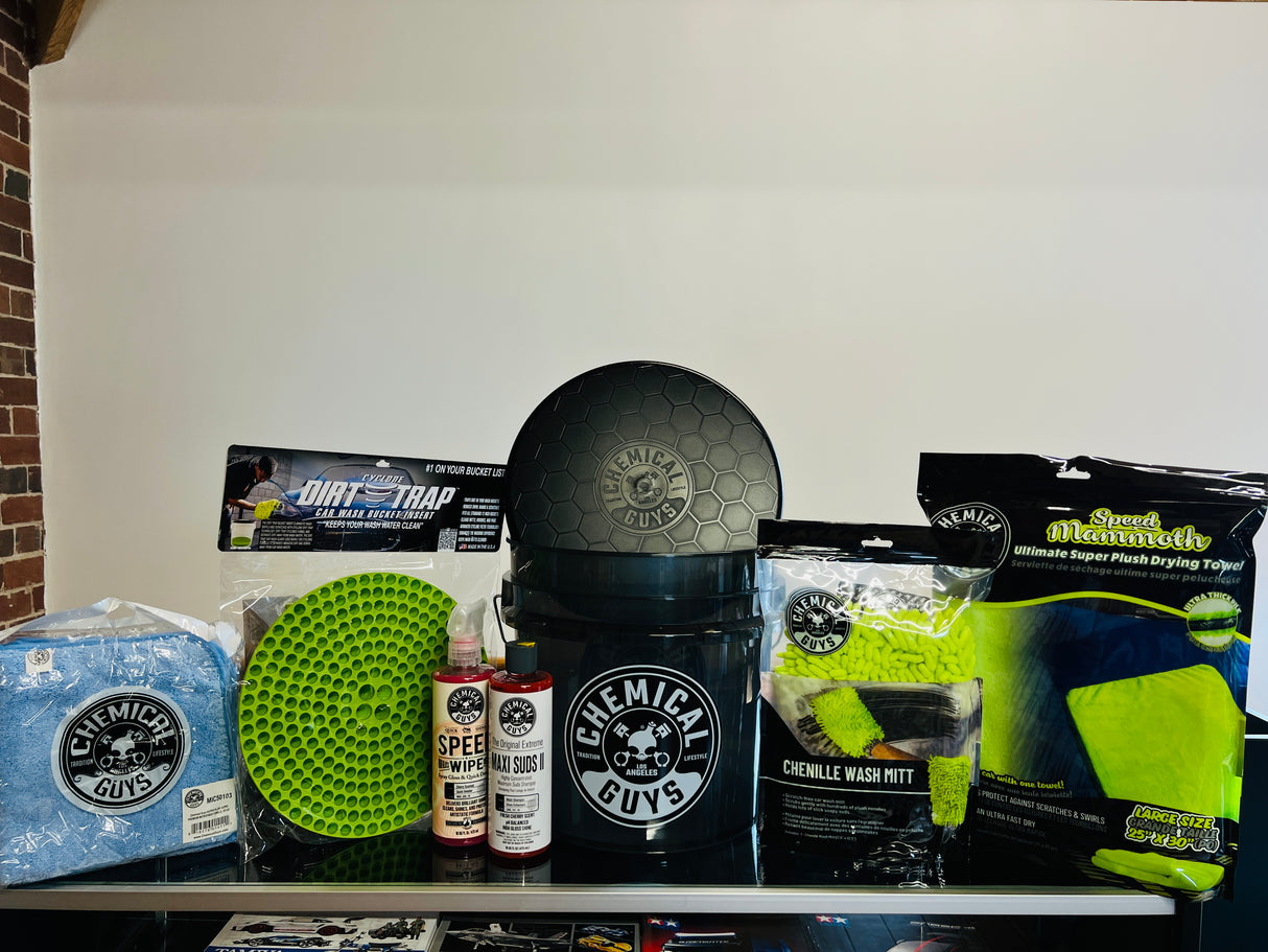 Chemical Guys Premium Detailing Bucket Kit