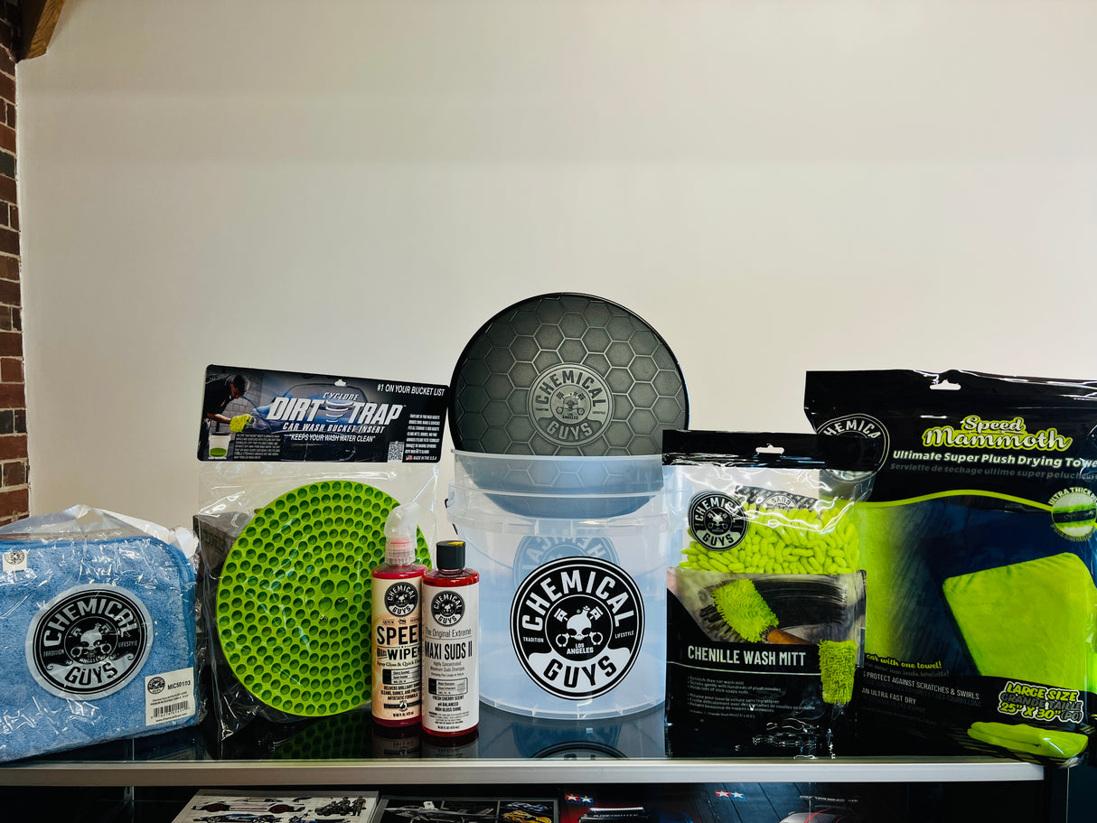 Chemical Guys Premium Detailing Bucket Kit