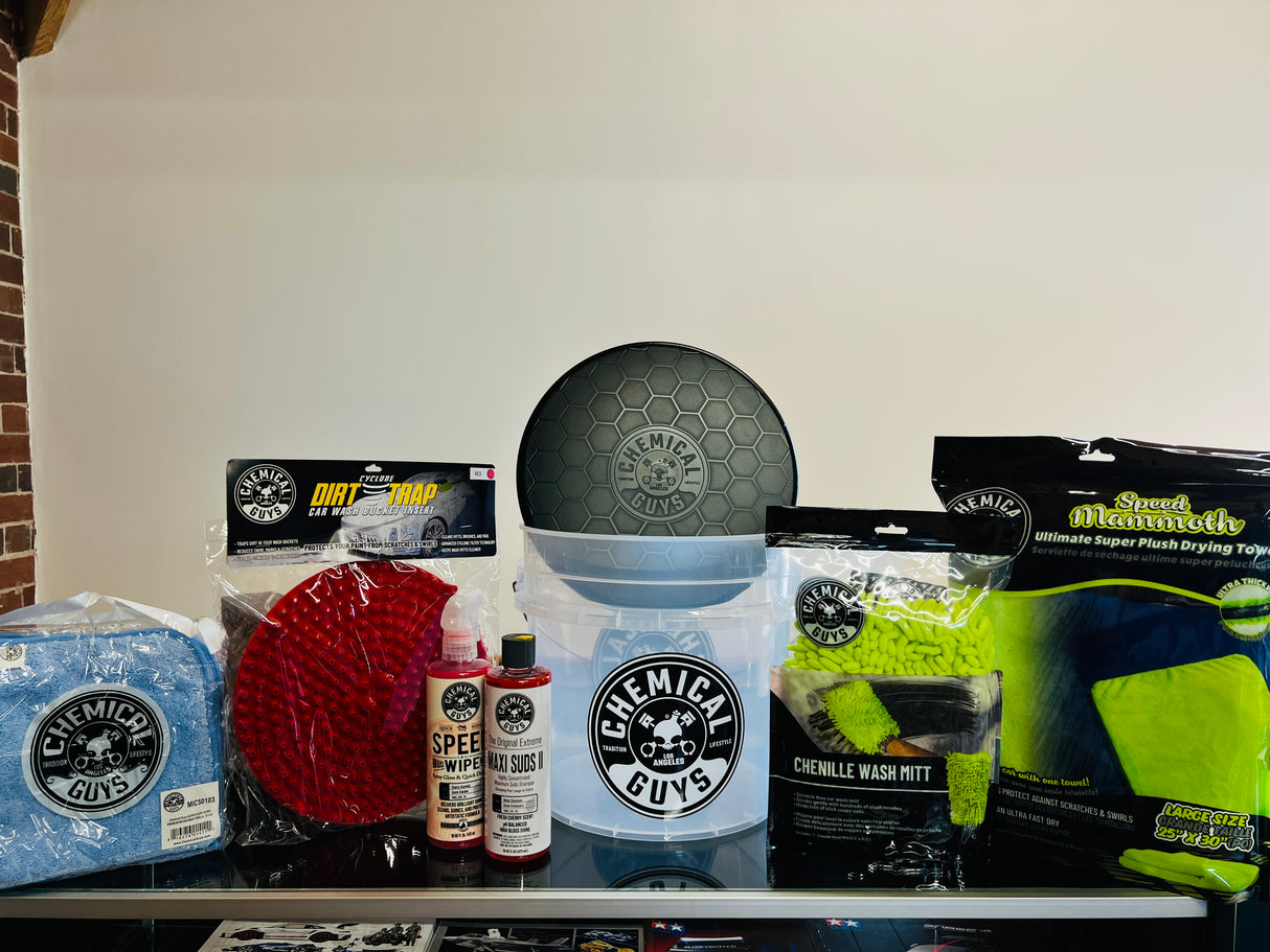 Chemical Guys Premium Detailing Bucket Kit