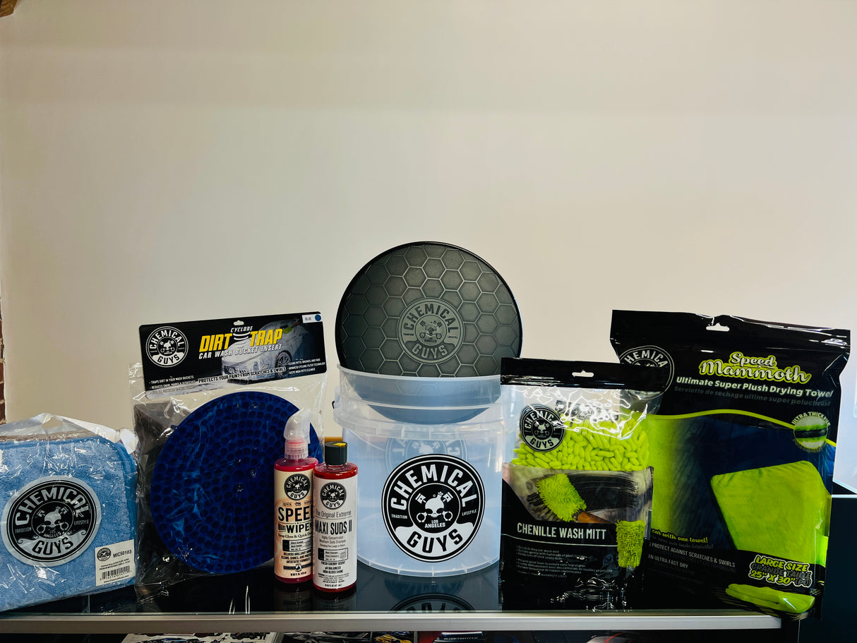 Chemical Guys Premium Detailing Bucket Kit