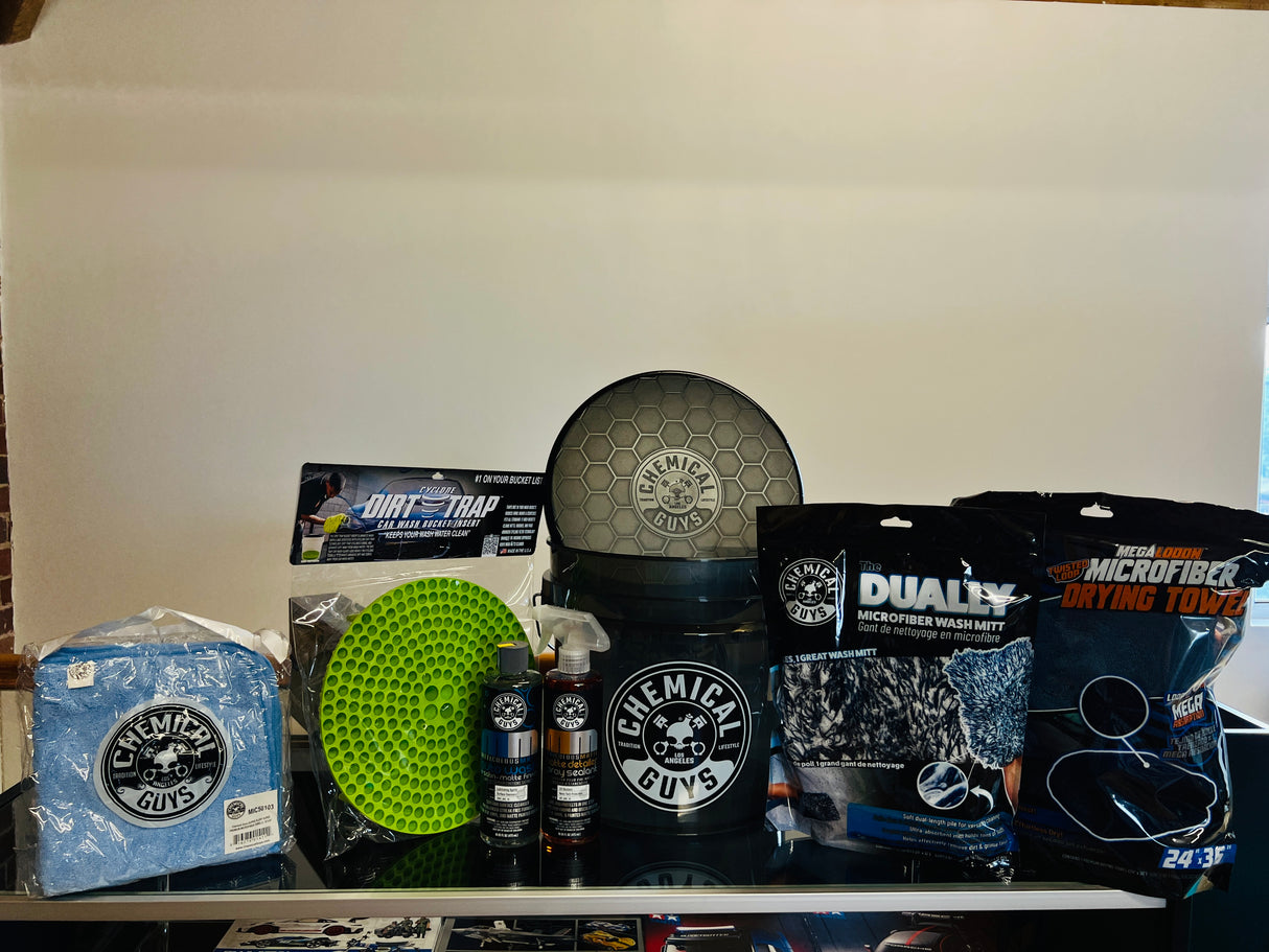 Chemical Guys Premium Plus Detailing Bucket Kit - Matte