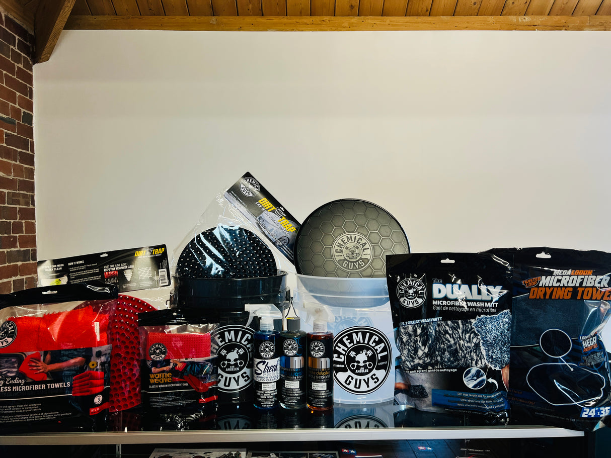 Chemical Guys Premium Plus Detailing Bucket Starter Kit - Matte