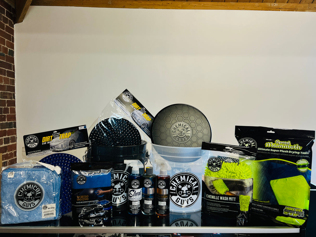Chemical Guys Premium Detailing Bucket Starter Kit - Matte