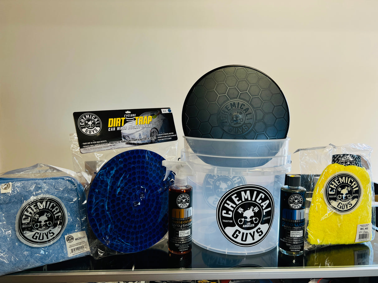 Chemical Guys Heavy Duty Detailing Bucket Kit - Matte