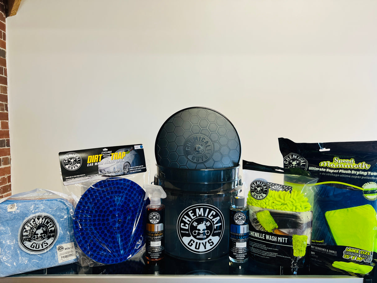 Chemical Guys Premium Detailing Bucket Kit - Matte