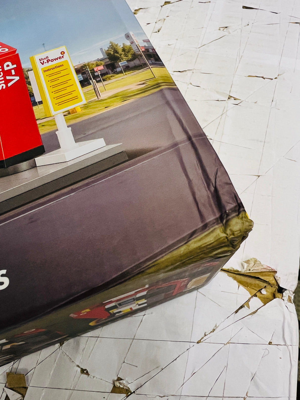 CaDA Shell Retail Station - Gas Pumps - 305 Pieces Brick Model Kit C66028W