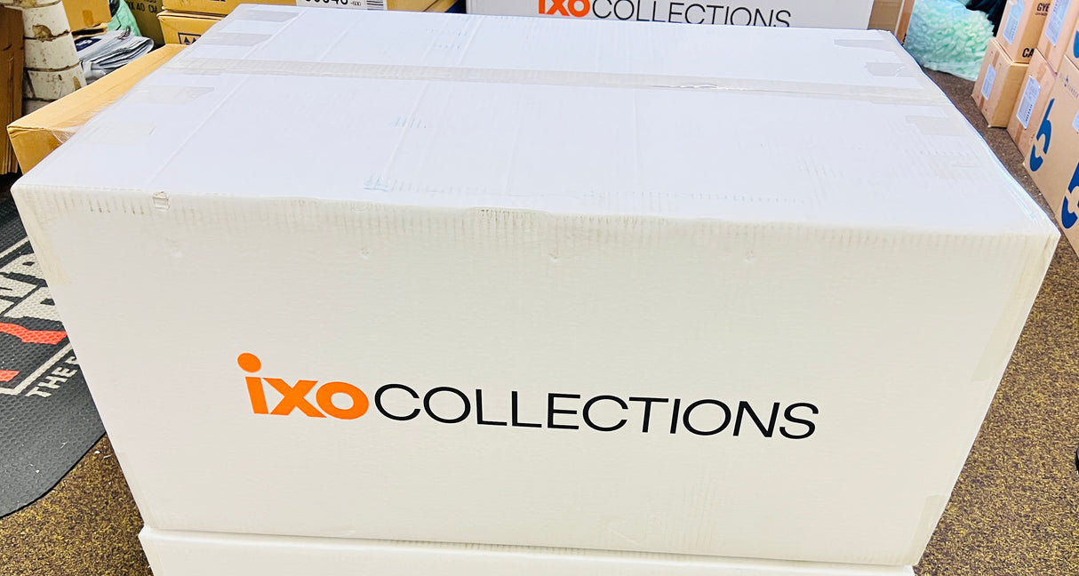 IXO Collections 141-R Steam Locomotive 1:32 Scale Metal and Plastic Full Kit IXC.141.FK