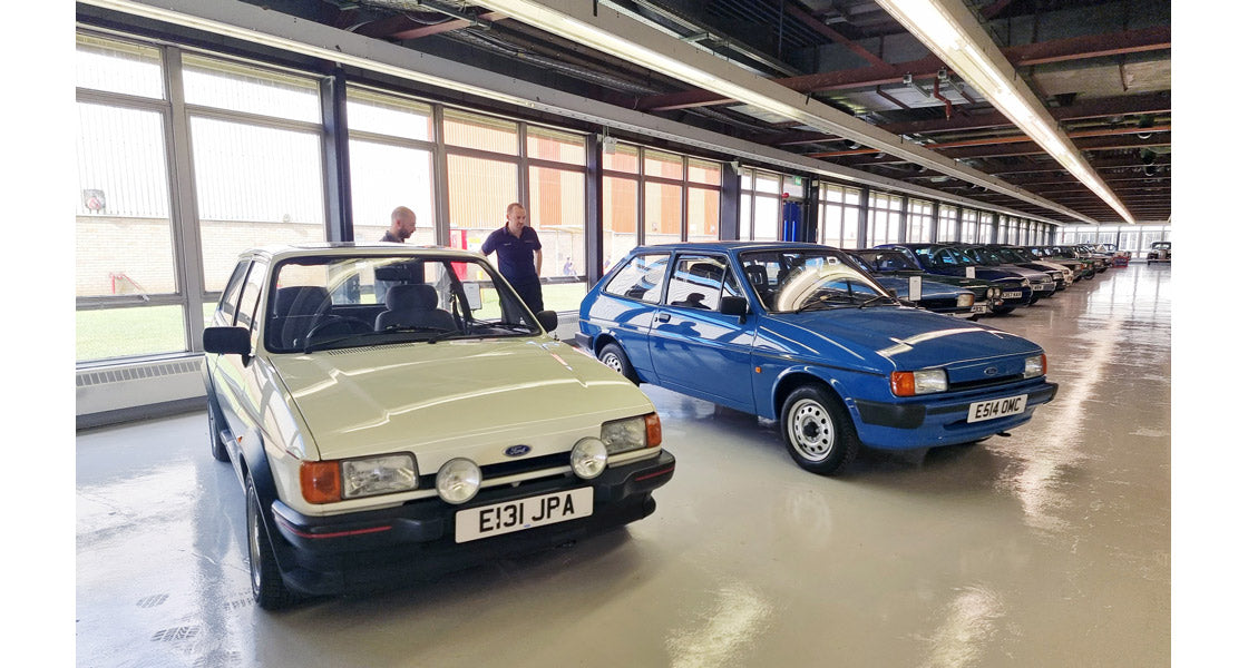 Corgi Ford Fiesta Mk2 XR2, Diamond White VA14403 1:43