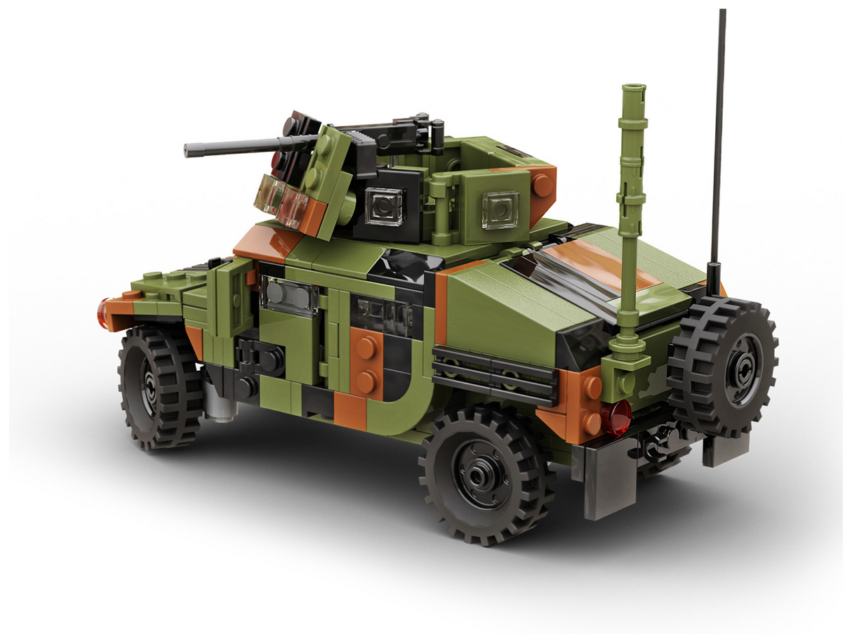 Build Army Humvee M1151 Combat Vehicle - 1:33 Scale 355 Pieces - BAM000