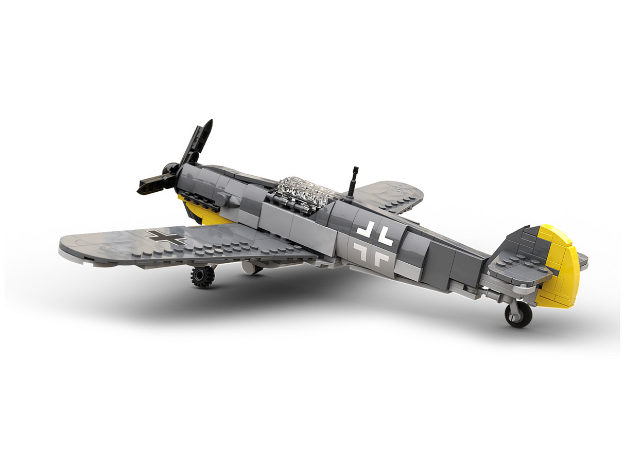 Build Army WW2 Messerschmitt Bf 109 - German Fighter Plane - 1:30 Scale 375 Pieces - BA0109