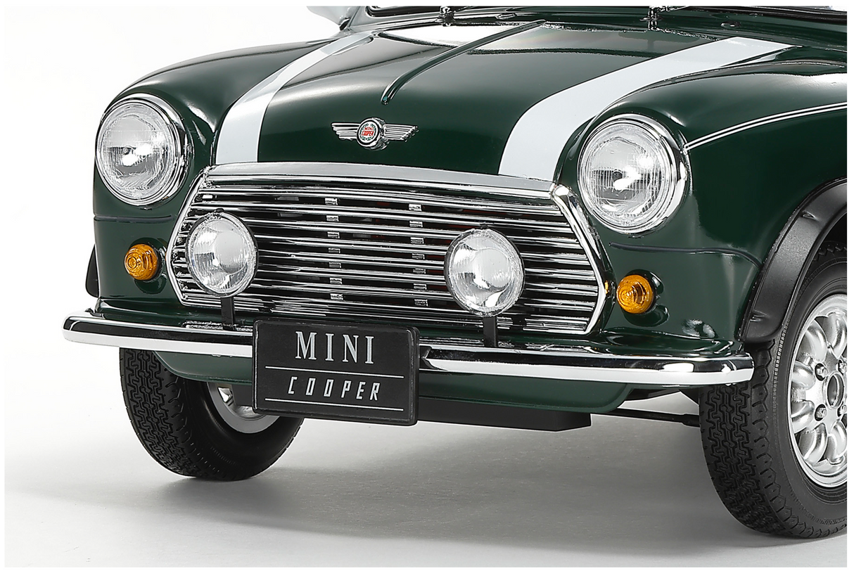 Tamiya Mini Cooper 1.3i 1/12 Model Kit - Item #12031