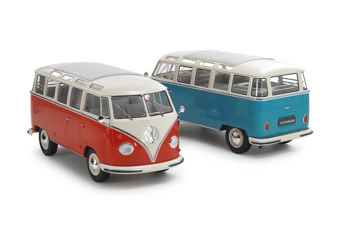 Tamiya Volkswagen Type 2 (T1) Red & White (Clic Loc) 1/24 Plastic Model Kit - Item #28101