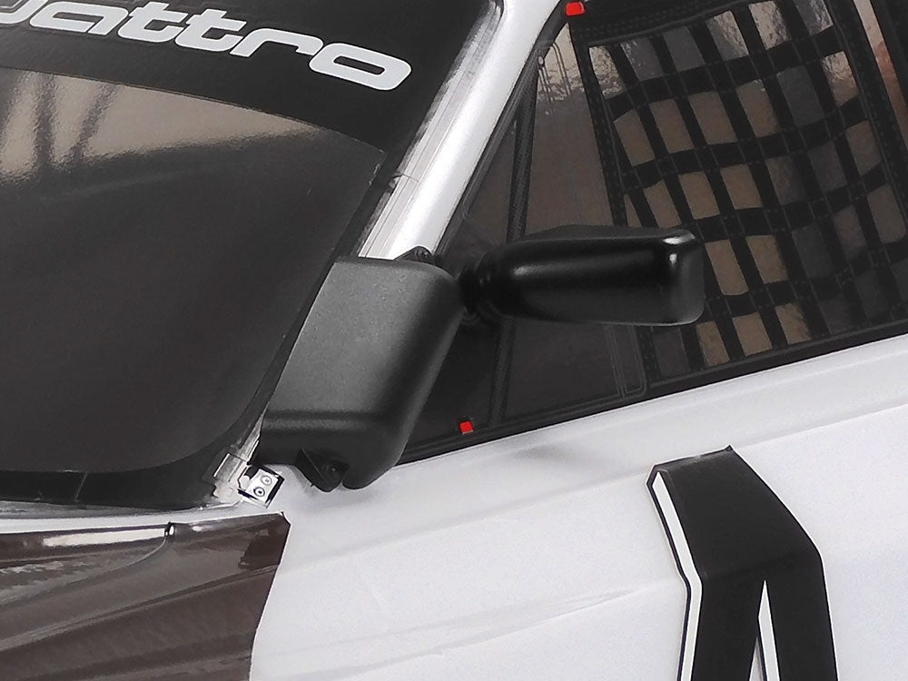 Wing mirror / A pillar detail image