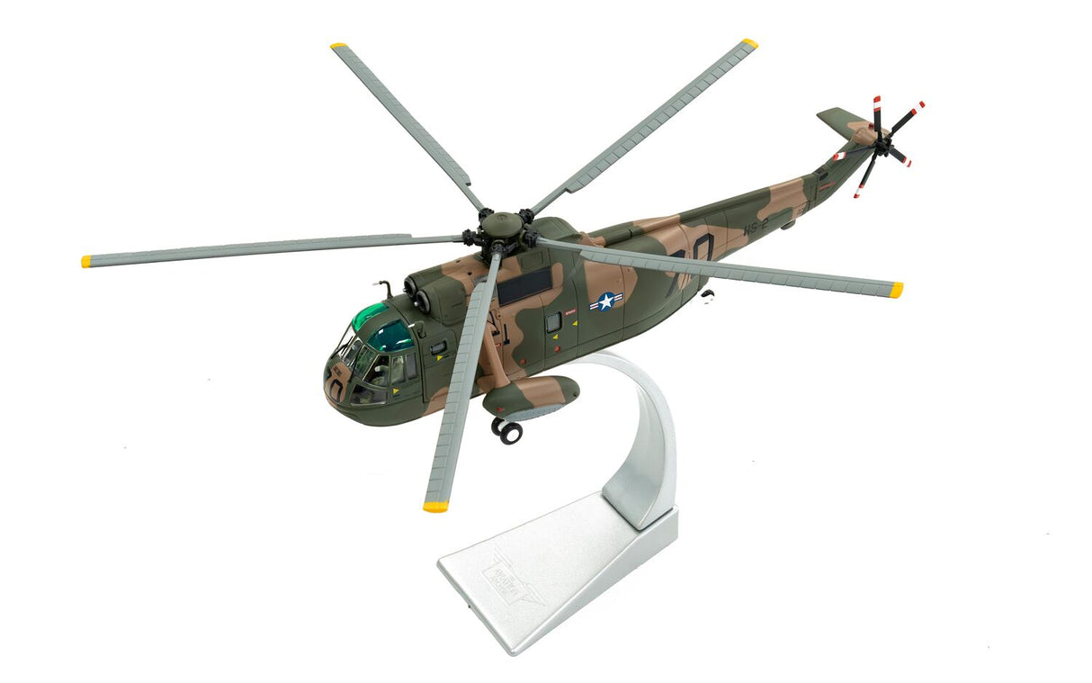 Corgi Sikorsky SH-3A Sea King - HS-2 Golden Falcons - USS Hornet AA33423