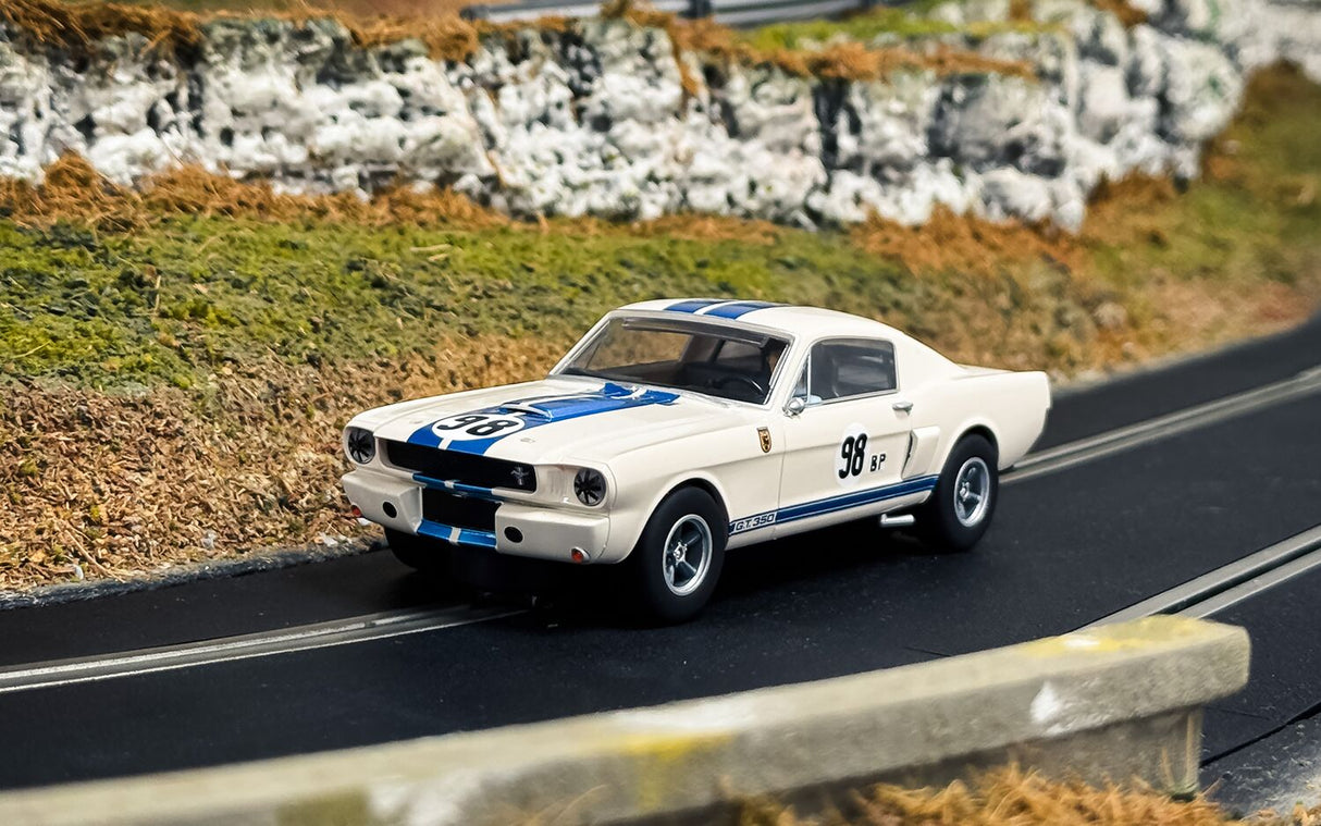 Scalextric Ken Miles - Triple Car Pack Ford / Shelby C4619A