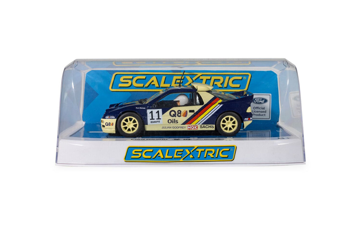 Scalextric Ford RS200 British Rallycross - Pat Doran C4667