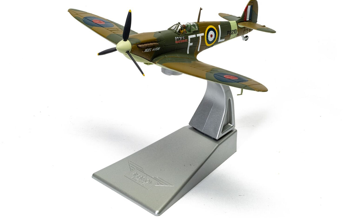 Corgi Iron Maiden - Supermarine Spitfire MkII 'Aces High' CC39215