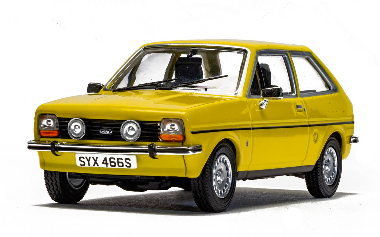 Corgi Ford Fiesta MK1 1.3 Ghia - Signal Yellow VA12513 1:43
