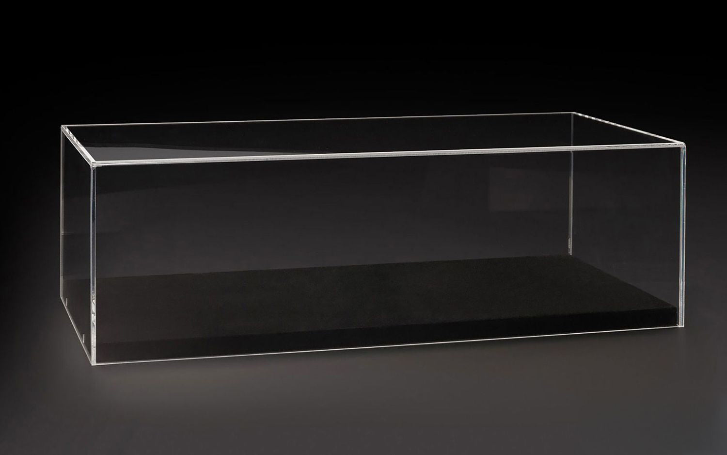 Pocher Pagani Utopia Coupé Bianco Perla, Display Case & Instruction Manual - 1:8 Scale Assembly Kit - BUNDLEP09