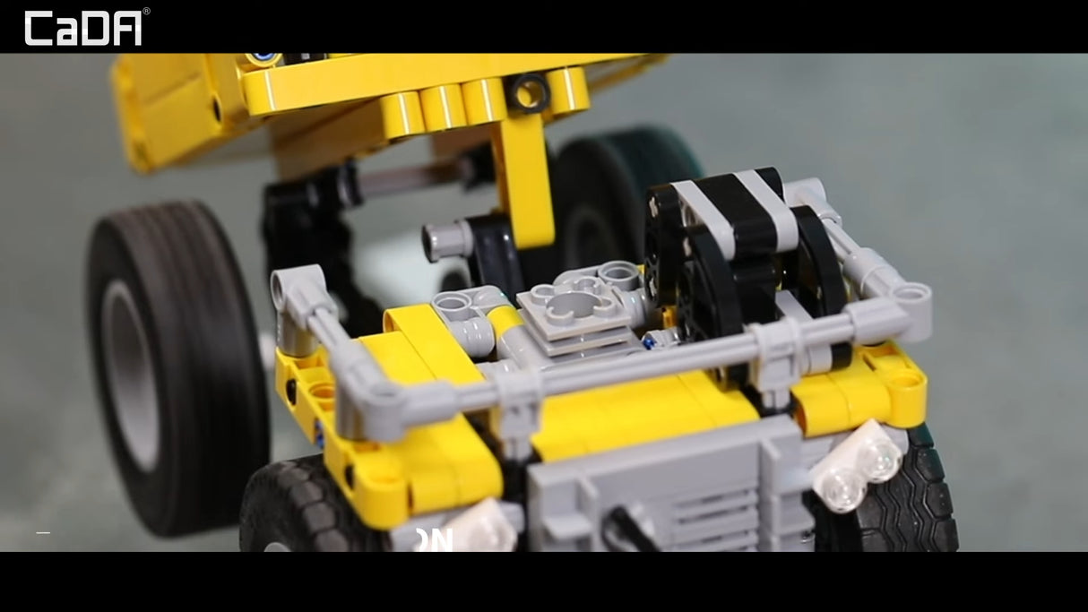 CaDA Heavy Duty Mining Truck 372 Pieces Brick Model Kit C65001W