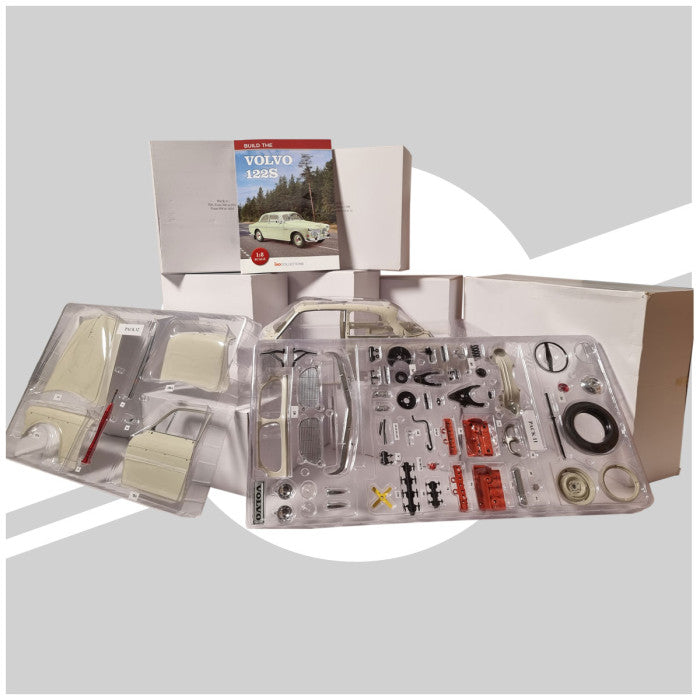 IXO Collections Volvo 122S 1:8 Scale Metal and Plastic Full Kit IXC.VOL.FK