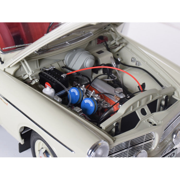 IXO Collections Volvo 122S 1:8 Scale Metal and Plastic Full Kit IXC.VOL.FK
