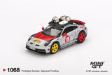 Mini GT Porsche 911 Dakar Uncle Rally LHD (Blister Packaging) 1:64 - MGT01068-BL