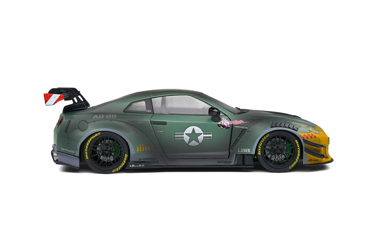 Solido Nissan GT-R (R35) Liberty Walk Body Kit 2.0 Army Fighter 2022 1:18 S1805807
