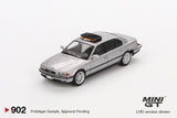 Mini GT BMW 750iL Tomorrow Never Dies LHD (English Blister Packaging) 1:64 - MGT00902-007E