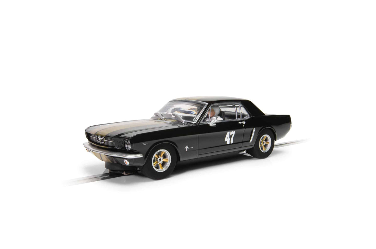 Scalextric Ford Mustang - Black and Gold C4405