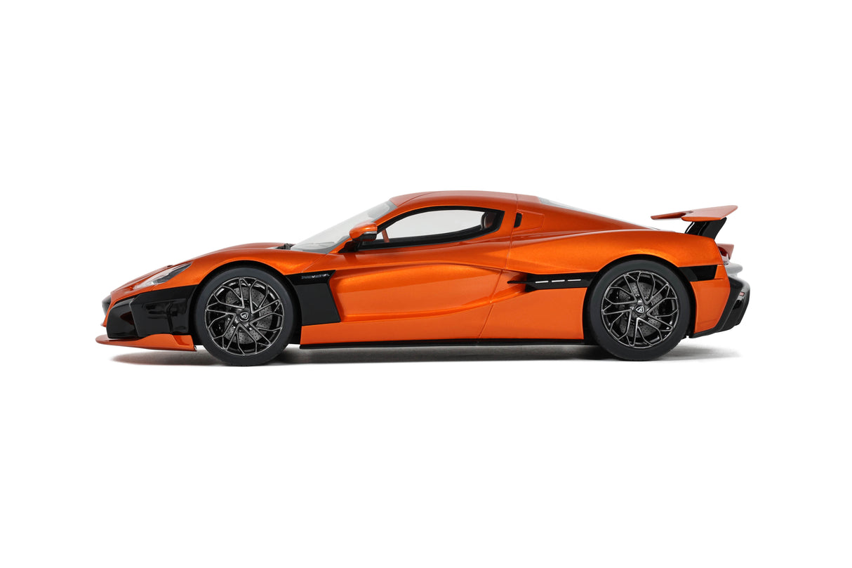 GT Spirit Rimac Nevara Orange 2021 1:18 - GT880