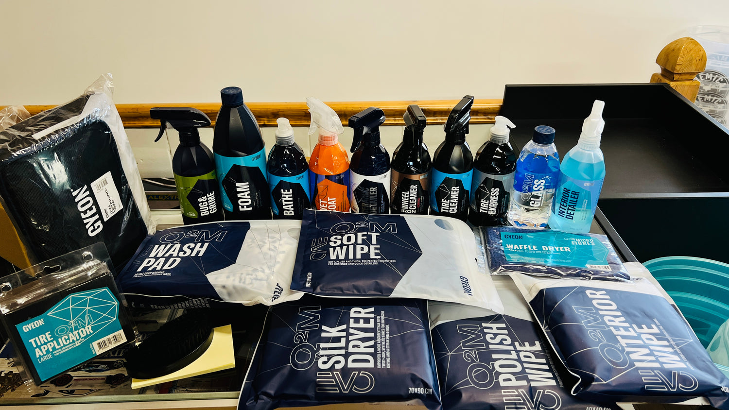 Ceramic Detailer + Wash Pad + Tyre App Lge