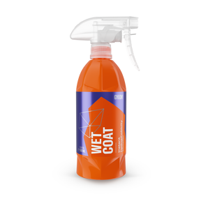 Gyeon Q²M Wet Coat 500ml - New Style Bottle.
Q²M WetCoat is an instant, brilliantly easy to use hydrophobicity booster. It’s ready to use formula, giving outstanding results in a simple and quick spray on/rinse off process. 