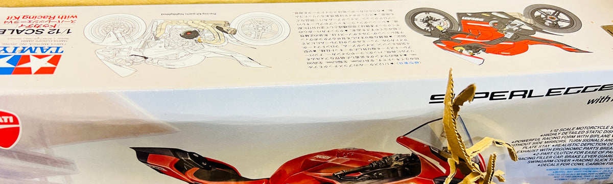Tamiya Ducati Superleggera V4 with Racing Kit 1/12 Model Kit ** Box has slight damage** - Item #14143