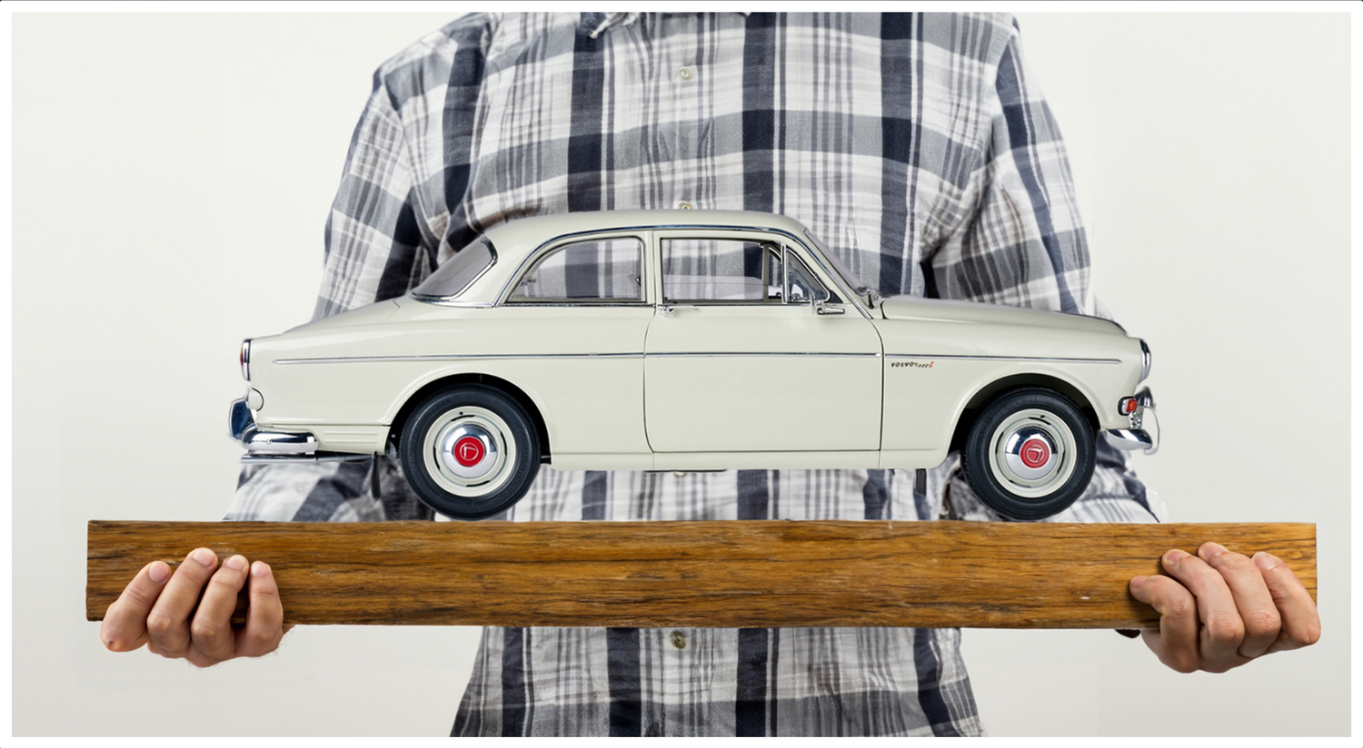 Fully built size reference shot