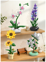 CaDA Lavender Building Block Planter 205 pcs Brick Model Kit C59027W