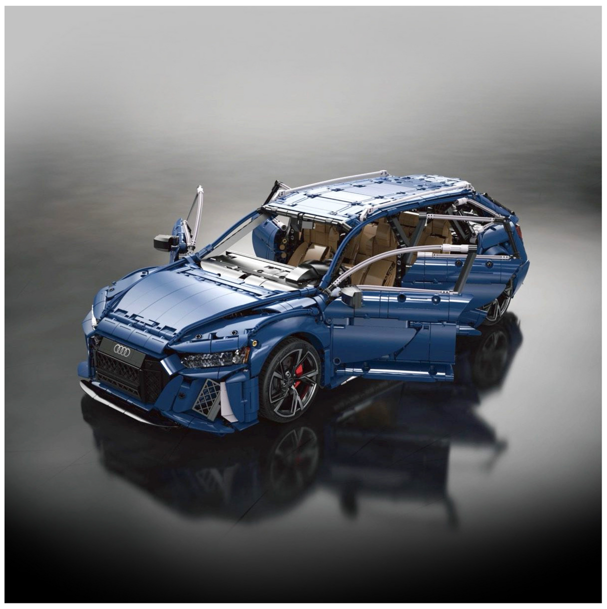 CaDA Master Audi RS6 Avant C8 (2019) 1:8 4663 Pieces Brick Model Kit C61515W