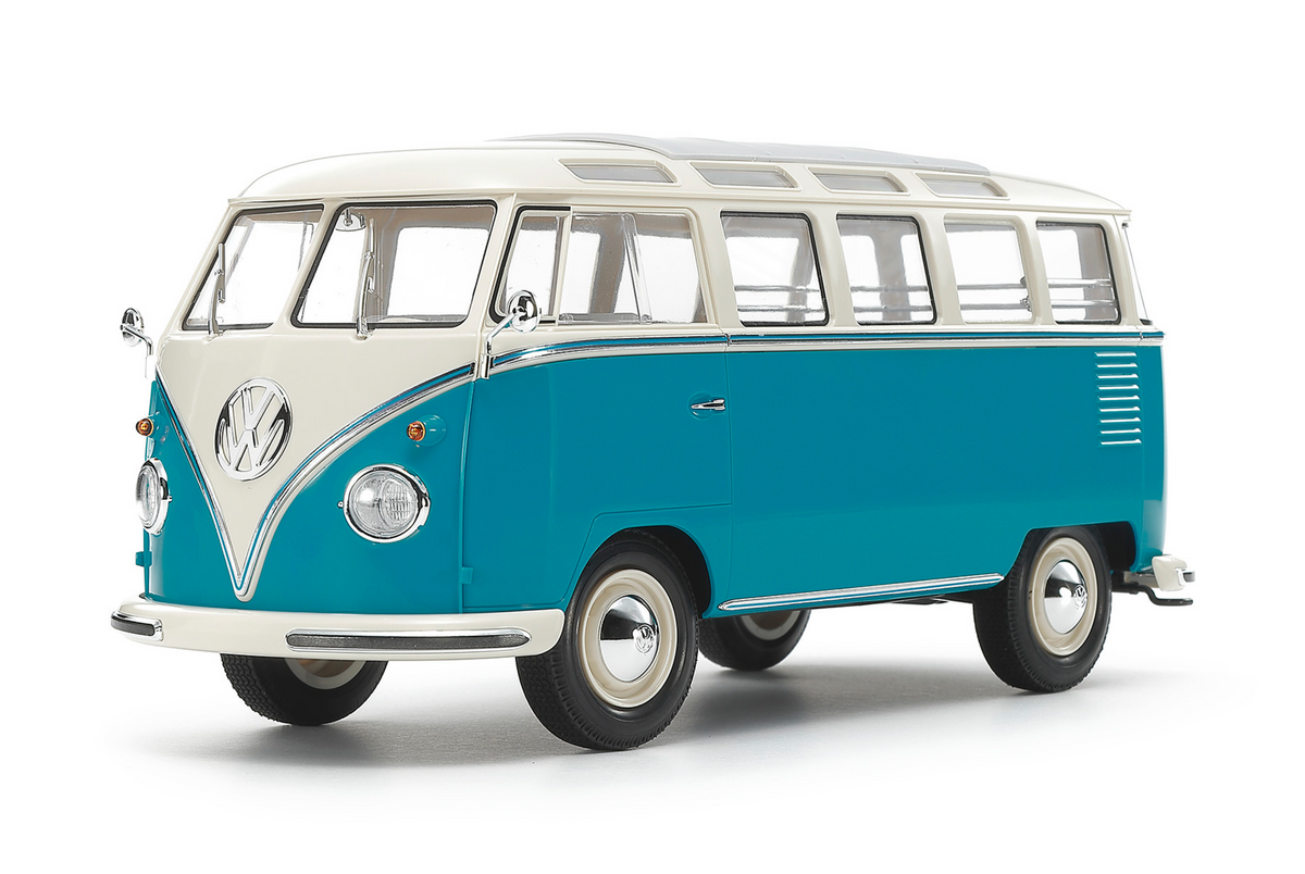 Tamiya Volkswagen Type 2 (T1) Blue & White (Clic Loc) 1/24 Plastic Model Kit - Item #28102