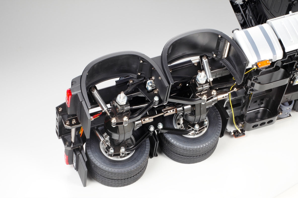 Rear underside and suspension view